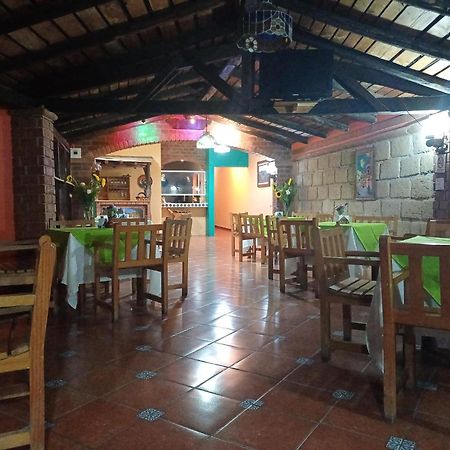 Plaza Don Gabino Hotel Y Restaurante Mineral de Angangueo 외부 사진