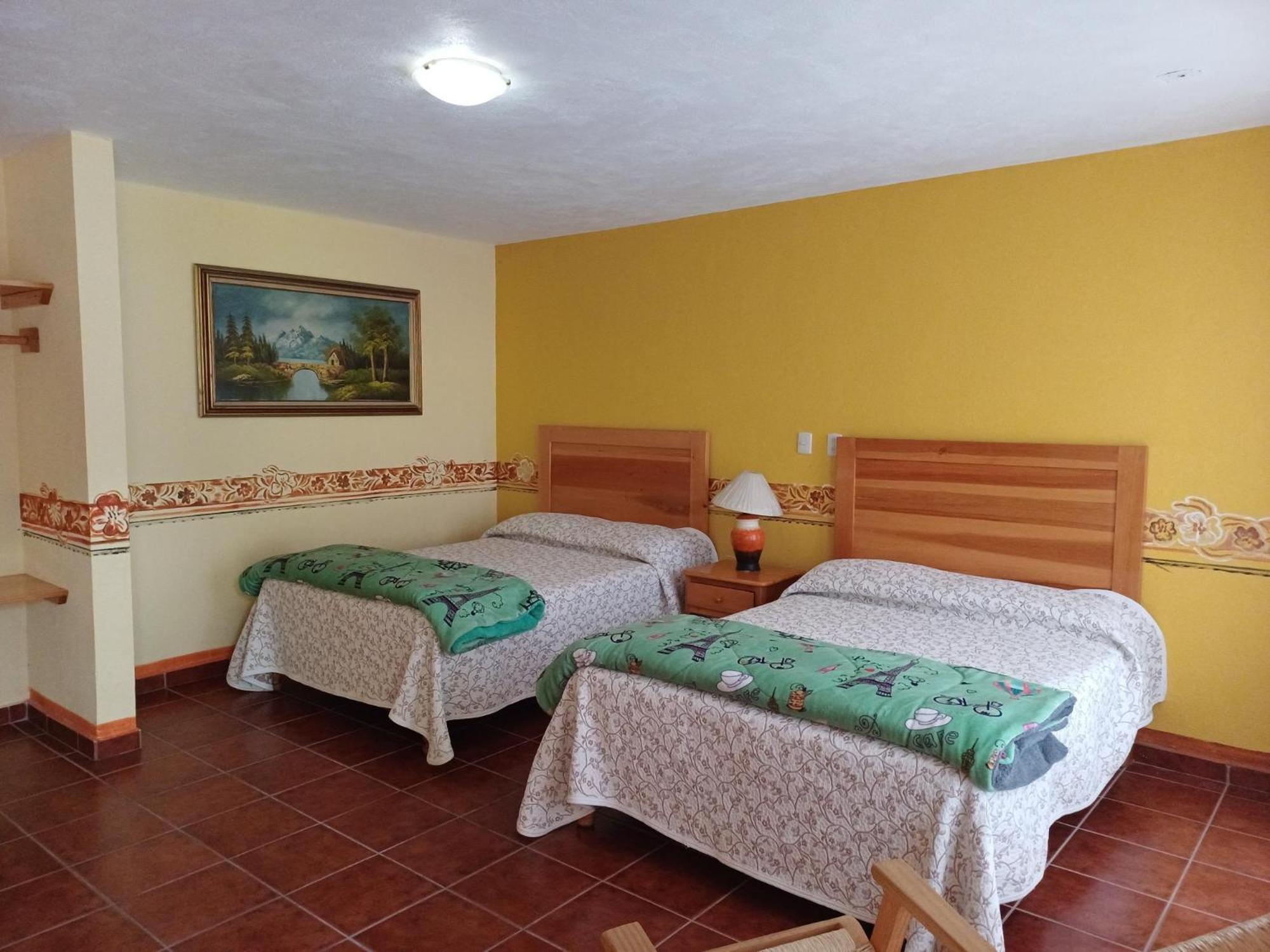 Plaza Don Gabino Hotel Y Restaurante Mineral de Angangueo 외부 사진